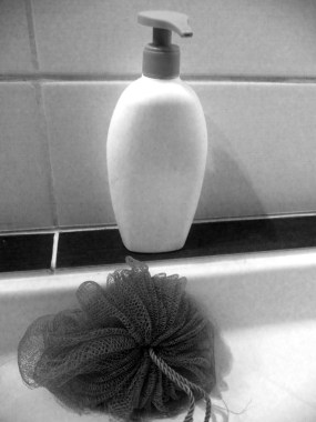 flacon pompe salle de bain