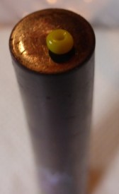 perle à mettre dans pot eyelineur.JPG