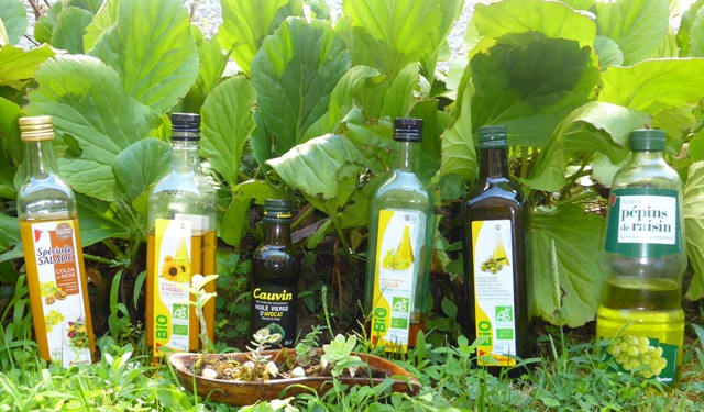 huile de cuisine au service des cheveux.JPG