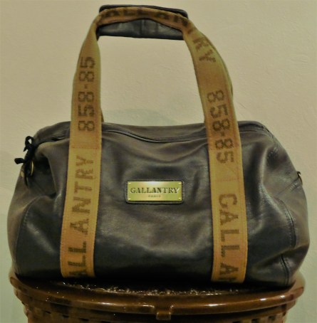 sac à main de 3 ans en faux cuir